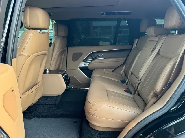 Land Rover Range Rover — Фото автомобиля 10