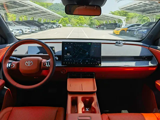 Toyota BoZhi 3X — Фото автомобиля 18
