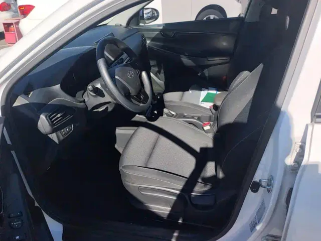 Hyundai Elantra — Фото автомобиля 9