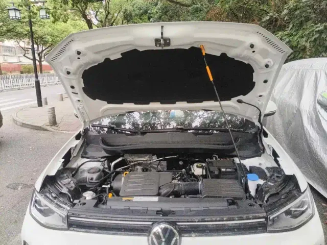 Volkswagen Tharu — Фото автомобиля 3
