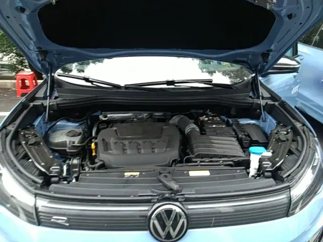 Volkswagen Tiguan L — Фото автомобиля 19