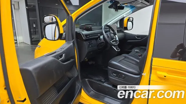 Hyundai Staria Staria L3.5 Школьный автобус — Фото автомобиля 10