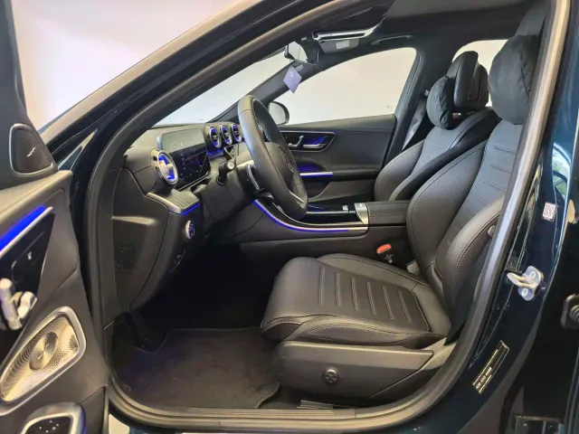 Mercedes-Benz C-Class — Фото автомобиля 15