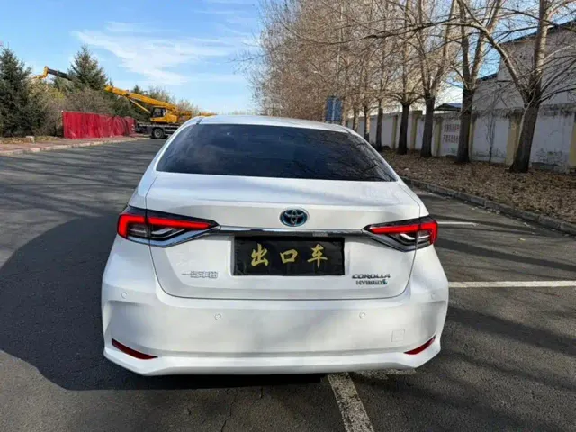 Toyota Corolla — Фото автомобиля 7