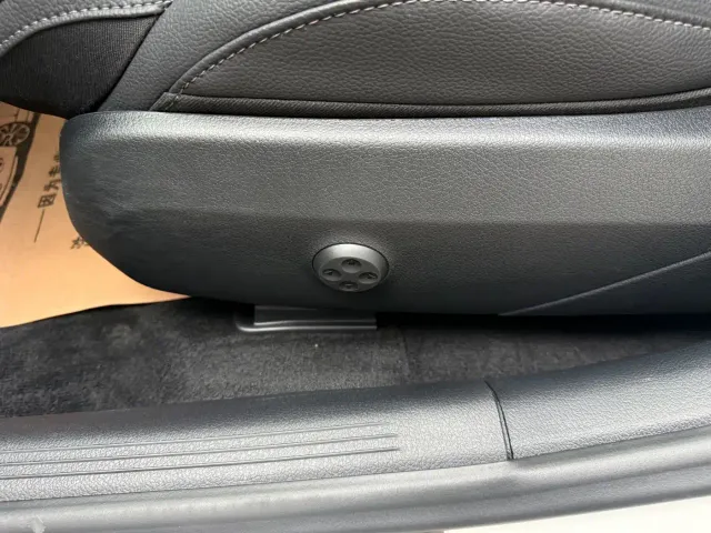 Mercedes-Benz C-Class — Фото автомобиля 20
