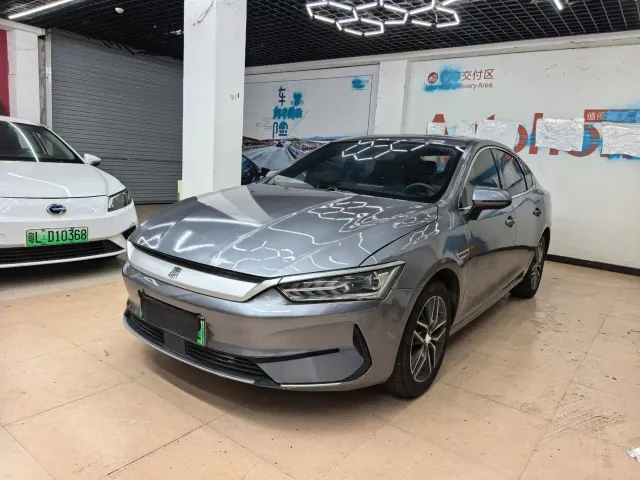 BYD Qin PLUS — Фото автомобиля 3