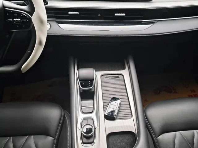Chery Arrizo 8 — Фото автомобиля 8