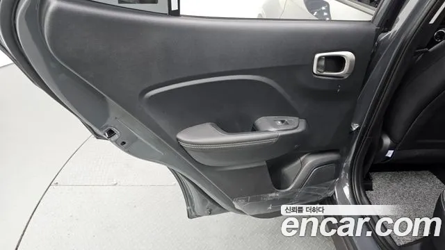 Hyundai Venue Venue 1.6 Premium — Фото автомобиля 25