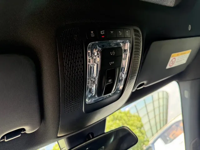 Mercedes-Benz A-Class — Фото автомобиля 28