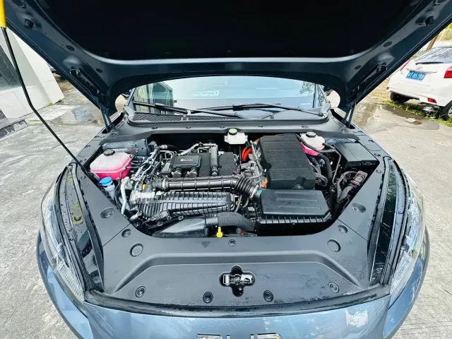 BYD Seal 06 New Energy 2025 DM-i Smart Drive Edition 120KM Prestige — Фото автомобиля 13