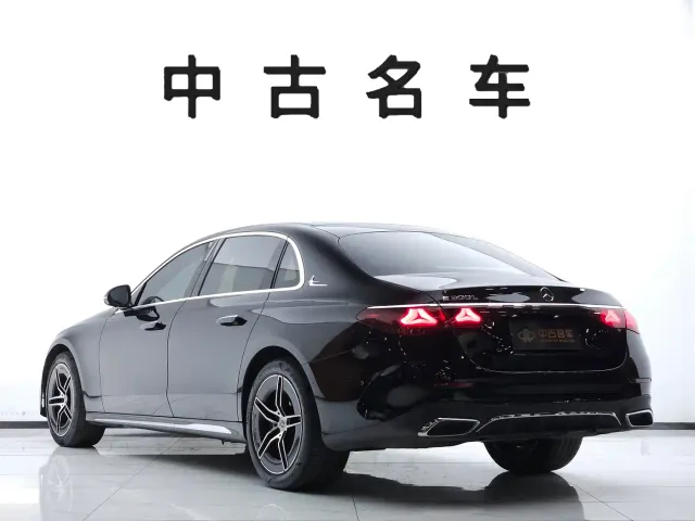 Mercedes-Benz E-Class — Фото автомобиля 6