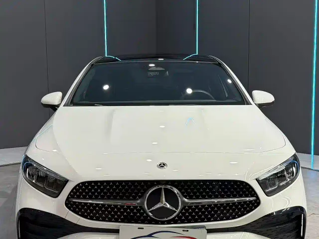 Mercedes-Benz A-Class — Фото автомобиля 2