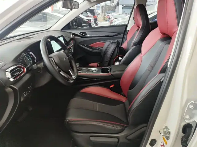 Changan Oushang X5 — Фото автомобиля 14