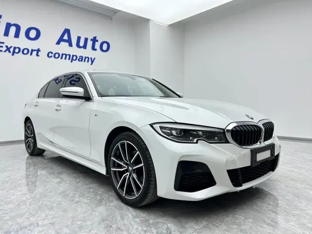 BMW 3 Series — Фото автомобиля 2