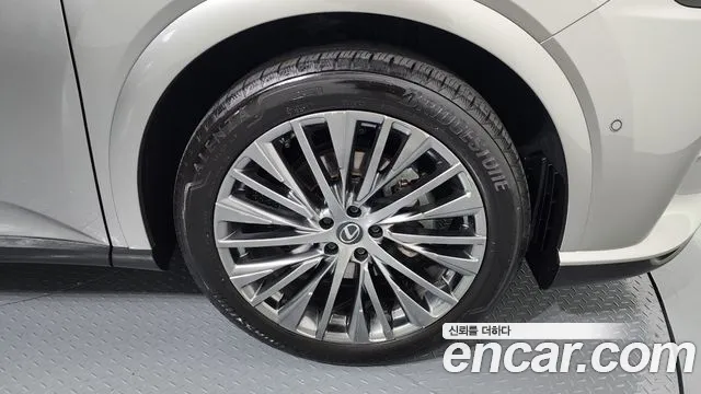 Lexus RX — Фото автомобиля 5