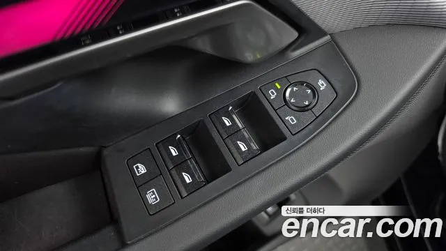 BMW 5 Series G60 — Фото автомобиля 27