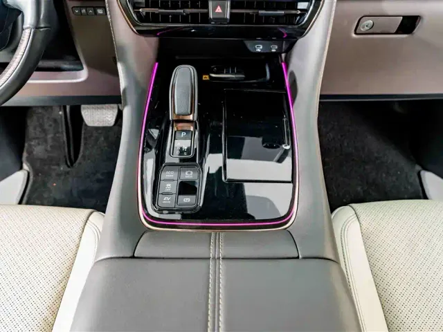 Toyota Vellfire — Фото автомобиля 15