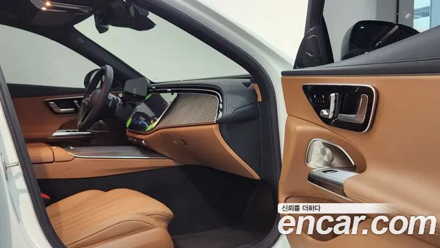 Mercedes-Benz E-Class — Фото автомобиля 12