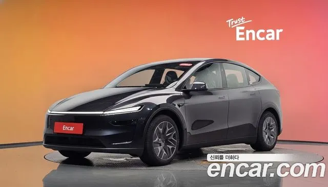 Фотография автомобиля — Tesla Model Y