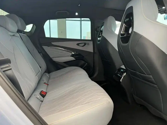 BYD Seal — Фото автомобиля 12