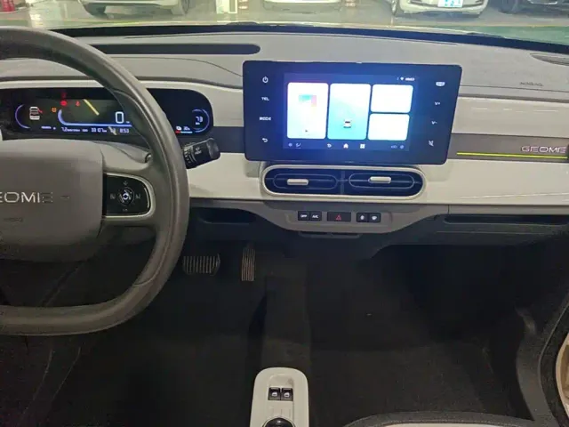 Geely Panda — Фото автомобиля 8