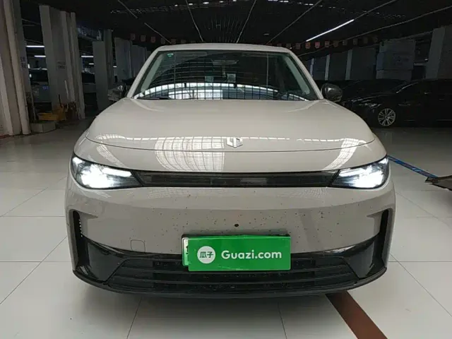 Leapmotor C10 — Фото автомобиля 2