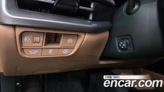Hyundai Grandeur GN7 — Фото автомобиля 24