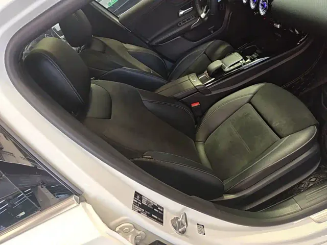 Mercedes-Benz A-Class — Фото автомобиля 24