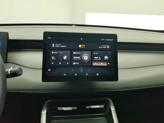 BYD Qin PLUS — Фото автомобиля 13