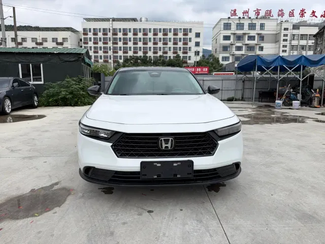 Honda Accord — Фото автомобиля 6