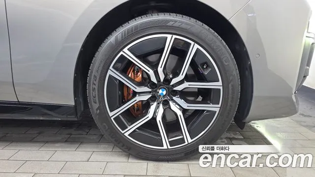BMW 7-Series 7 серия (G70) 740i sDrive M Sport — Фото автомобиля 21