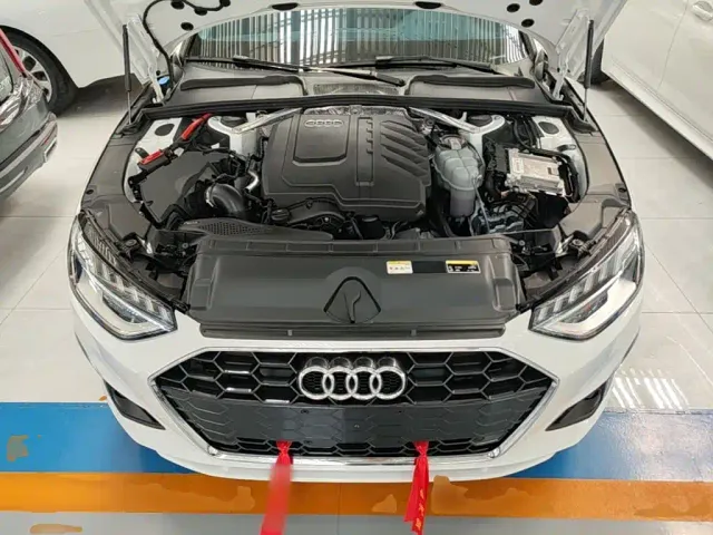 Audi A4L — Фото автомобиля 19