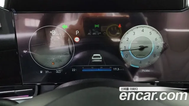 Hyundai AVANTE Новый Avante (CN7) — Фото автомобиля 7