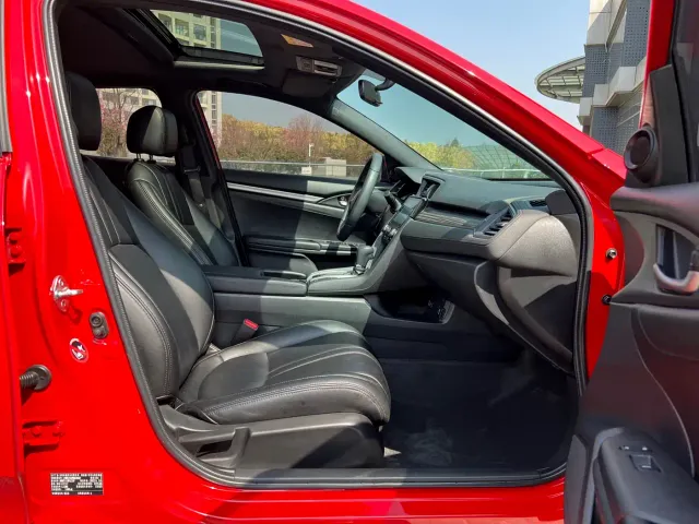 Honda Civic — Фото автомобиля 24