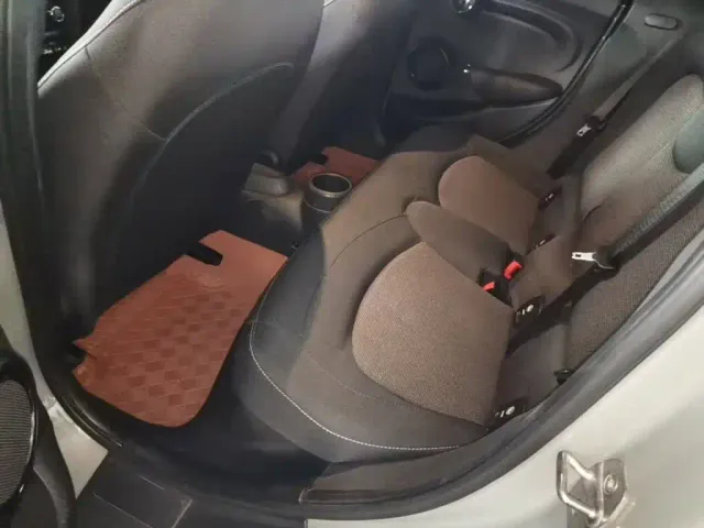 MINI Hatch — Фото автомобиля 16