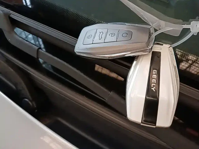 Geely Binyue — Фото автомобиля 8