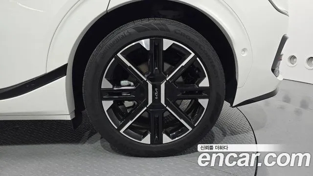 Kia EV6 EV6 (New) — Фото автомобиля 21