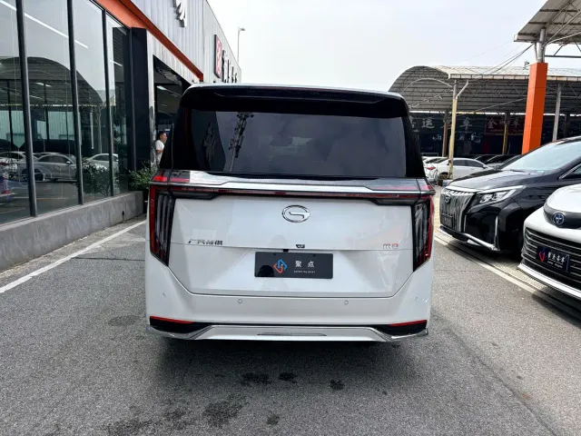 GAC Trumpchi M8 — Фото автомобиля 5