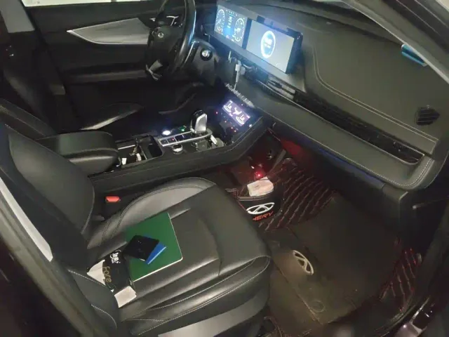 Chery Tiggo 8 PLUS — Фото автомобиля 19