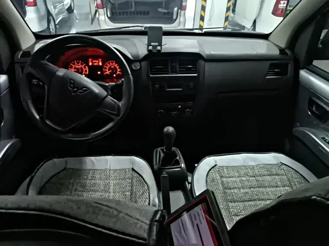 Wuling Rongguang S — Фото автомобиля 9