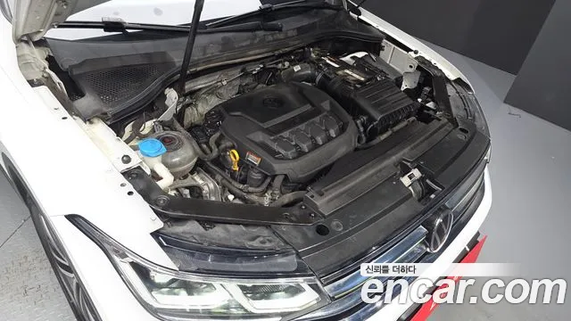 Volkswagen Tiguan — Фото автомобиля 6