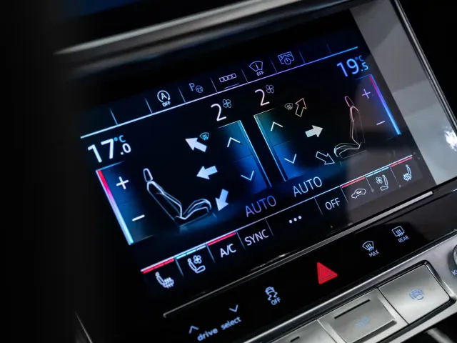 Audi RS 6 — Фото автомобиля 12