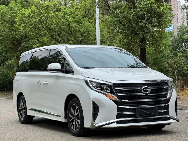 GAC Trumpchi M8 — Фото автомобиля 3