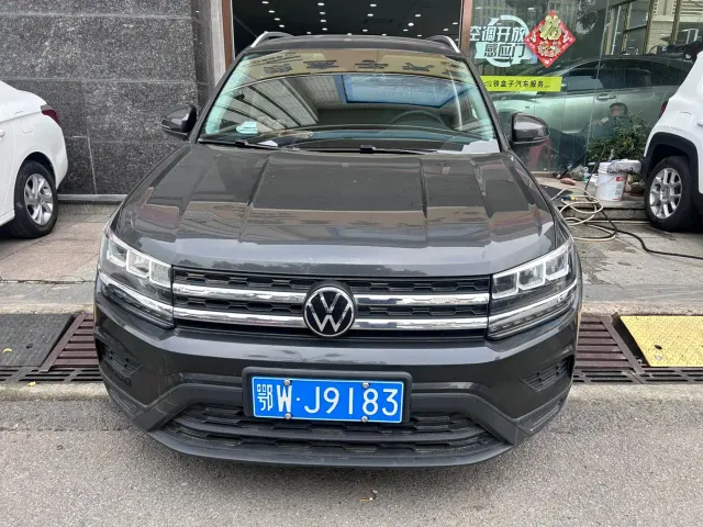 Volkswagen Tharu — Фото автомобиля 2