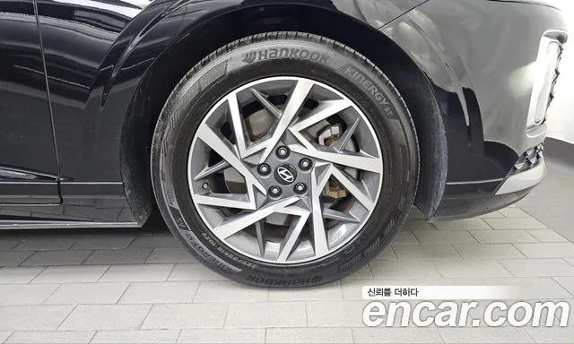Hyundai Grandeur GN7 — Фото автомобиля 6