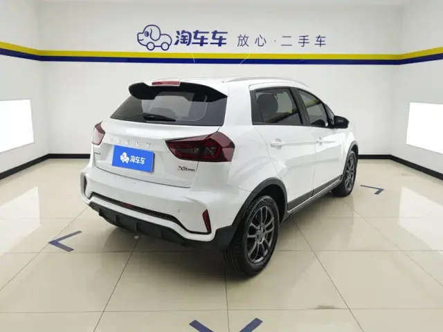 Geely Vision X3 — Фото автомобиля 3