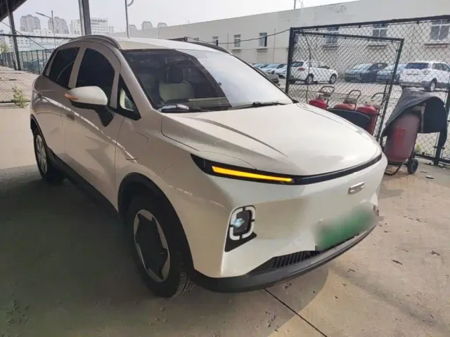 Geely Geometry E Firefly — Фото автомобиля 3