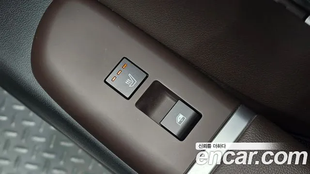 Hyundai Grandeur GN7 — Фото автомобиля 28