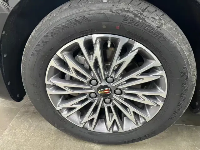 Hongqi H5 — Фото автомобиля 26
