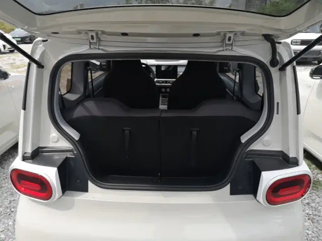 Wuling Hongguang Mini EV — Фото автомобиля 18
